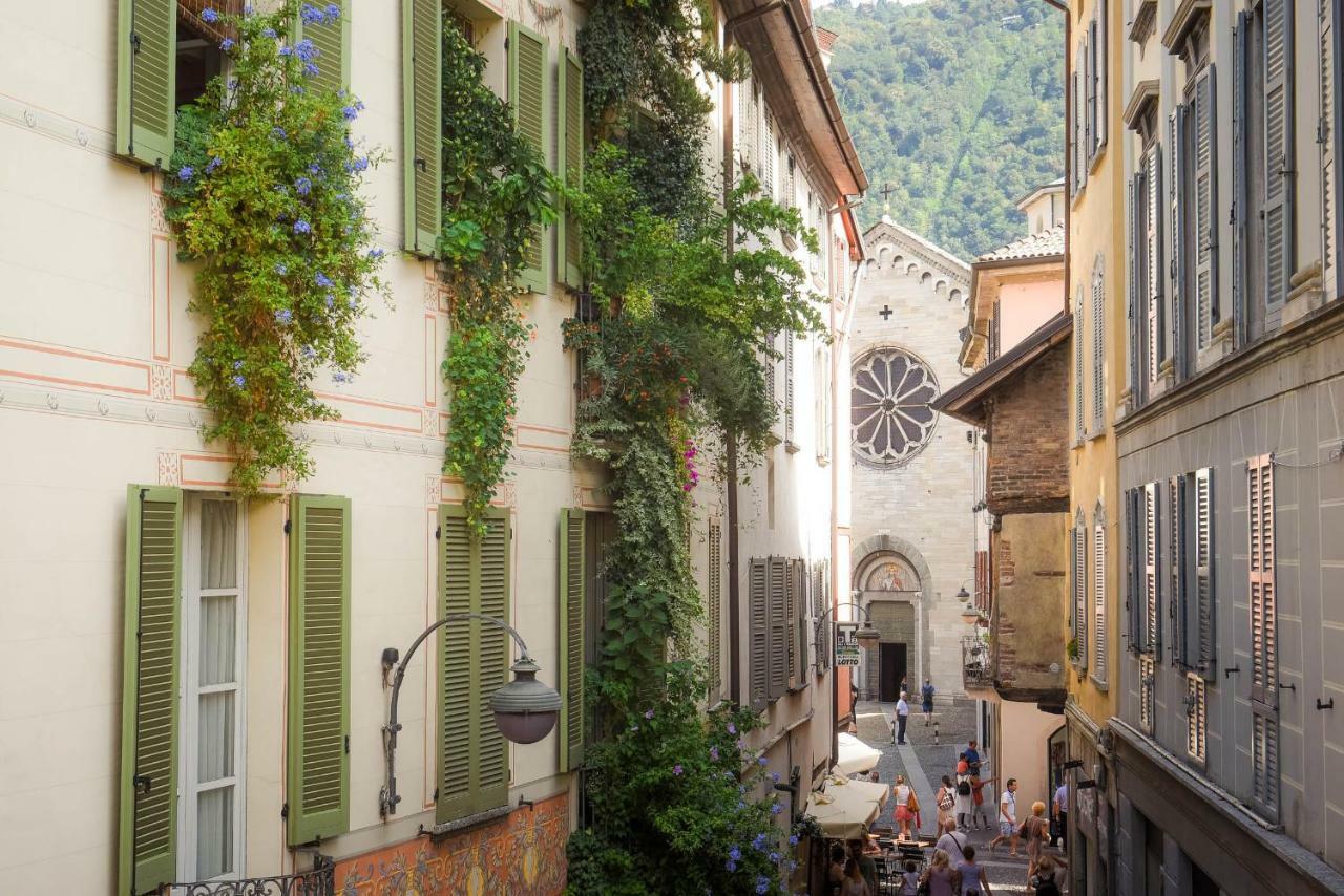 Via Natta 15 - The House Of Travelers Villa Como Luaran gambar