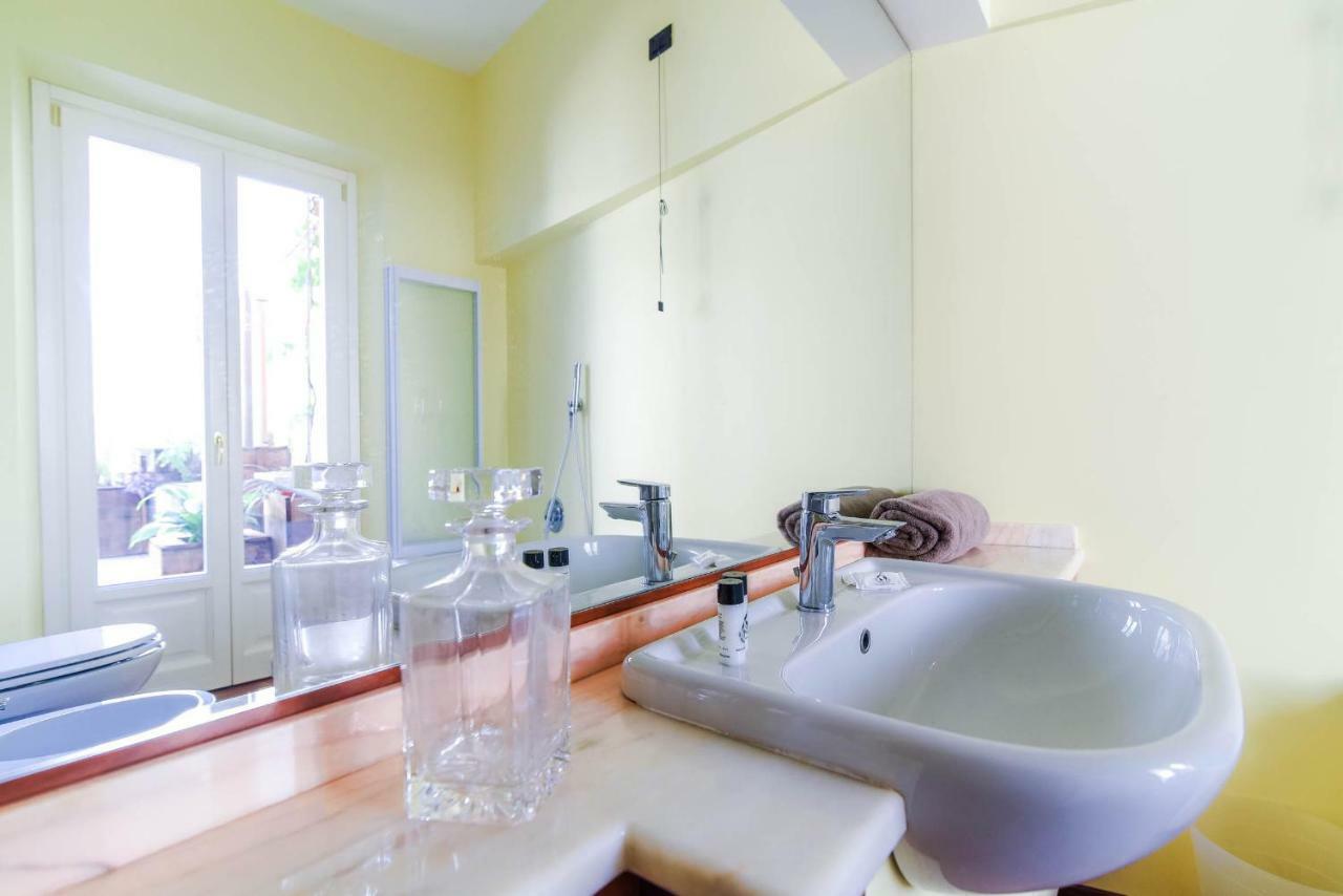 Via Natta 15 - The House Of Travelers Villa Como Luaran gambar