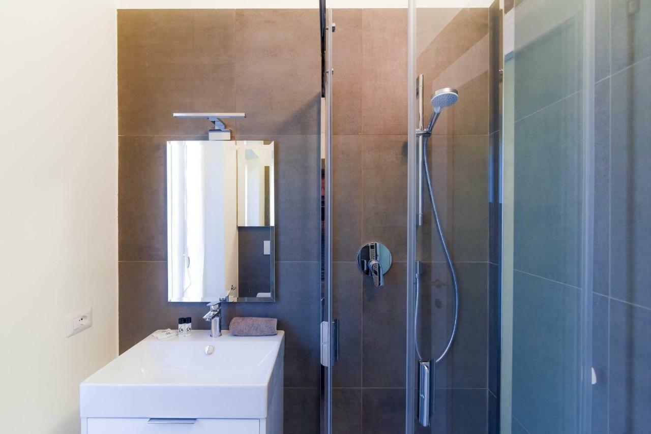 Via Natta 15 - The House Of Travelers Villa Como Luaran gambar
